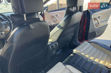 Купе Volkswagen CC / Passat CC 2013 в 
