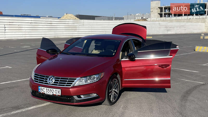 Купе Volkswagen CC / Passat CC 2013 в Львове