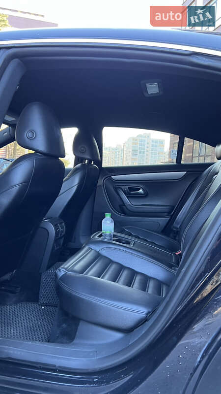 Купе Volkswagen CC / Passat CC 2009 в Чернигове