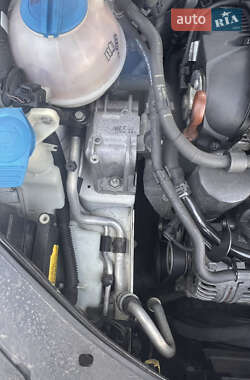 Купе Volkswagen CC / Passat CC 2013 в 