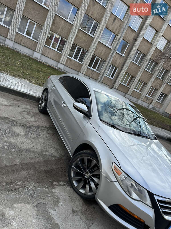 Купе Volkswagen CC / Passat CC 2012 в Львове