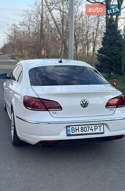Купе Volkswagen CC / Passat CC 2012 в 