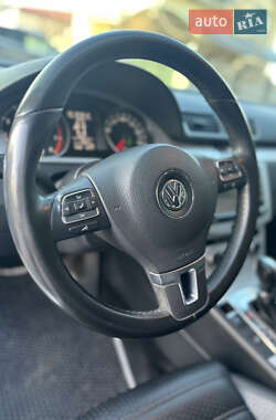 Купе Volkswagen CC / Passat CC 2012 в 