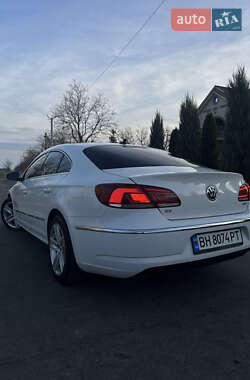 Купе Volkswagen CC / Passat CC 2012 в 
