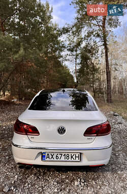 Купе Volkswagen CC / Passat CC 2013 в 