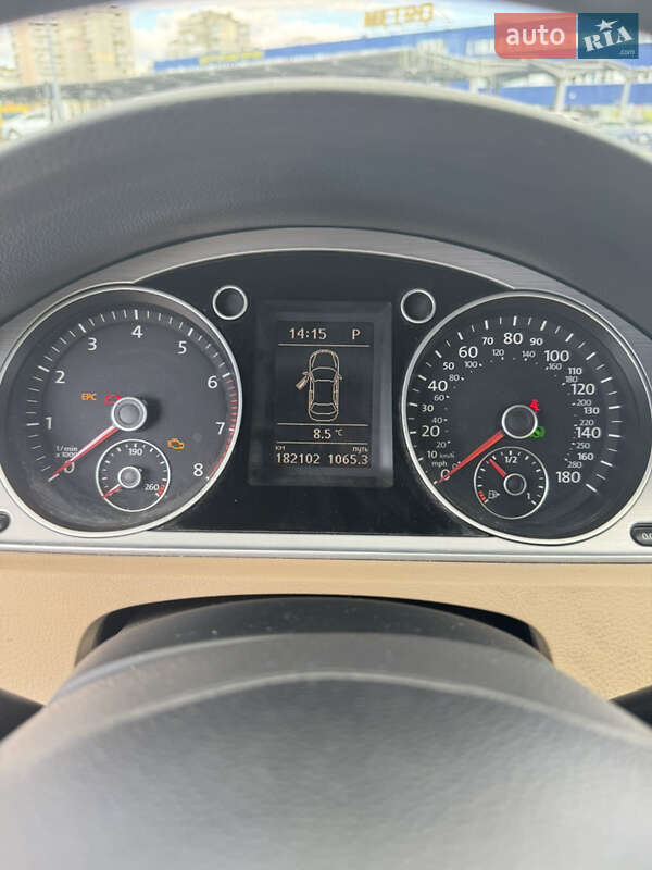 Купе Volkswagen CC / Passat CC 2016 в Києві