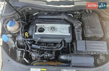 Купе Volkswagen CC / Passat CC 2015 в 