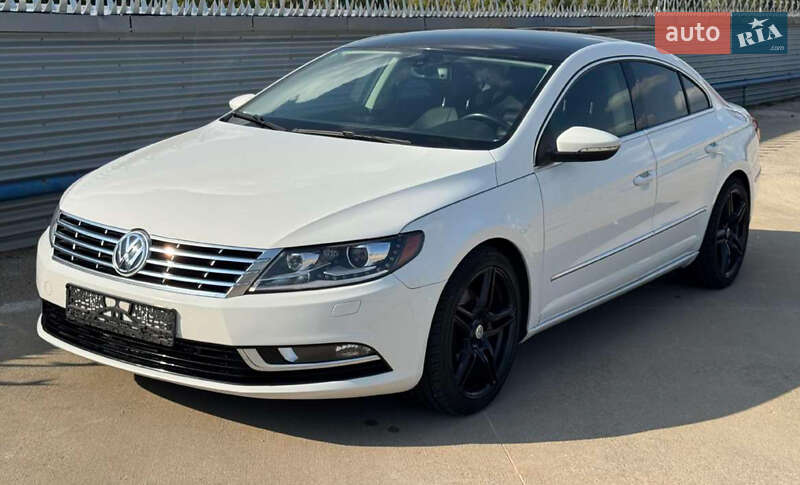 Купе Volkswagen CC / Passat CC 2012 в 