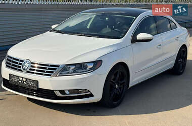 Купе Volkswagen CC / Passat CC 2012 в 