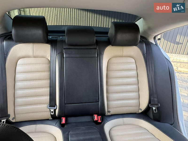 Купе Volkswagen CC / Passat CC 2015 в Овручі