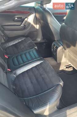 Купе Volkswagen CC / Passat CC 2010 в 