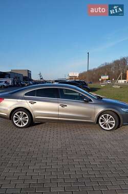 Купе Volkswagen CC / Passat CC 2010 в 