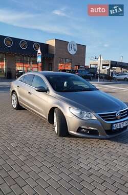 Купе Volkswagen CC / Passat CC 2010 в 