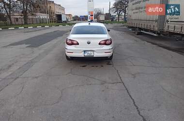 Купе Volkswagen CC / Passat CC 2011 в 