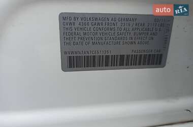 Купе Volkswagen CC / Passat CC 2011 в 
