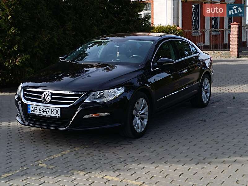 Купе Volkswagen CC / Passat CC 2010 в 
