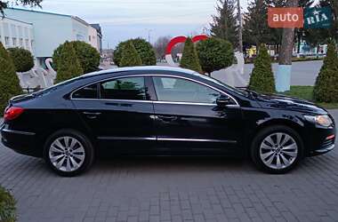 Купе Volkswagen CC / Passat CC 2010 в 