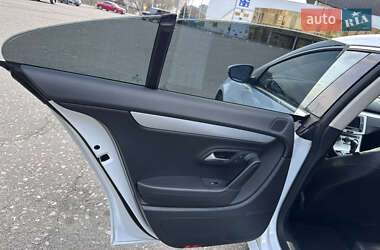 Купе Volkswagen CC / Passat CC 2016 в 