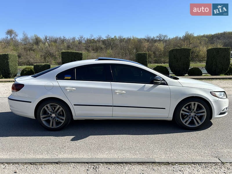 Купе Volkswagen CC / Passat CC 2012 в Днепре