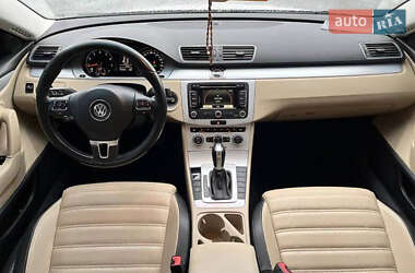 Купе Volkswagen CC / Passat CC 2012 в 