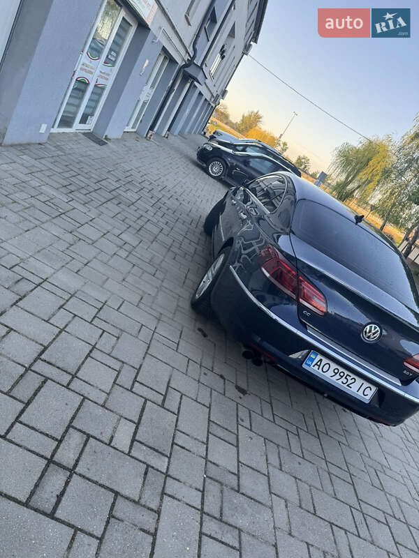 Купе Volkswagen CC / Passat CC 2013 в Ужгороде
