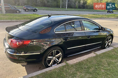 Купе Volkswagen CC / Passat CC 2010 в 