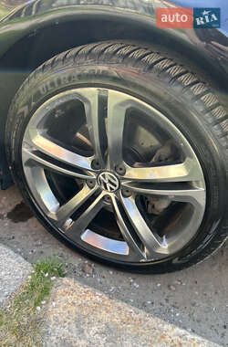 Купе Volkswagen CC / Passat CC 2010 в 