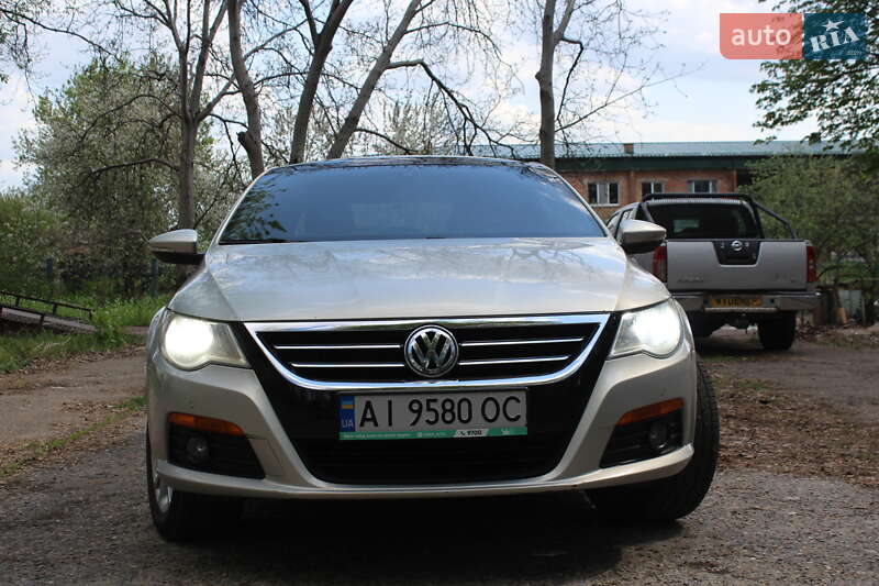 Купе Volkswagen CC / Passat CC 2009 в Кропивницком