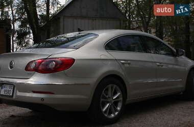 Купе Volkswagen CC / Passat CC 2009 в 