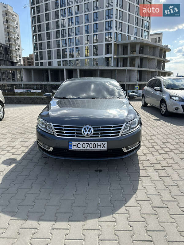 Купе Volkswagen CC / Passat CC 2013 в 