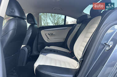 Купе Volkswagen CC / Passat CC 2010 в 