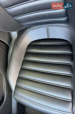 Купе Volkswagen CC / Passat CC 2011 в 