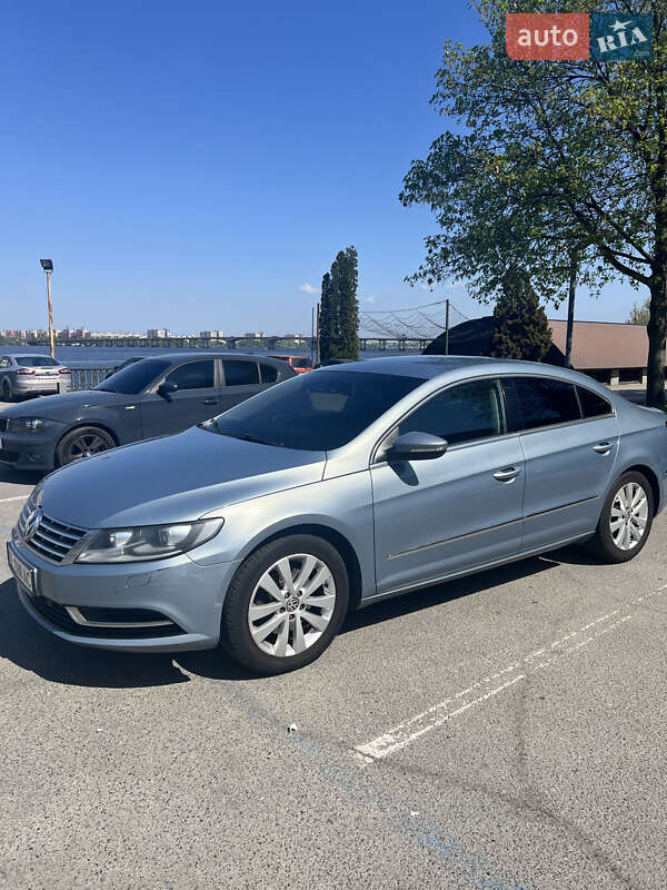 Купе Volkswagen CC / Passat CC 2012 в Днепре