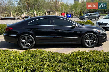 Купе Volkswagen CC / Passat CC 2014 в 