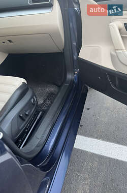 Купе Volkswagen CC / Passat CC 2011 в 