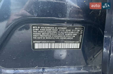 Купе Volkswagen CC / Passat CC 2011 в 