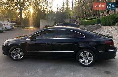 Купе Volkswagen CC / Passat CC 2012 в 