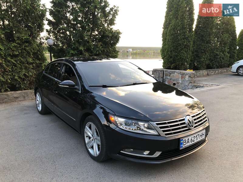 Купе Volkswagen CC / Passat CC 2012 в 