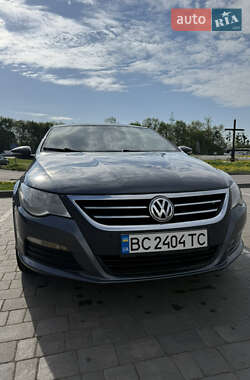 Купе Volkswagen CC / Passat CC 2011 в 
