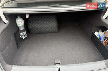 Купе Volkswagen CC / Passat CC 2011 в 