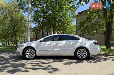Купе Volkswagen CC / Passat CC 2014 в Николаеве