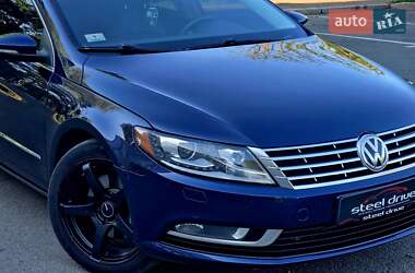 Купе Volkswagen CC / Passat CC 2012 в 