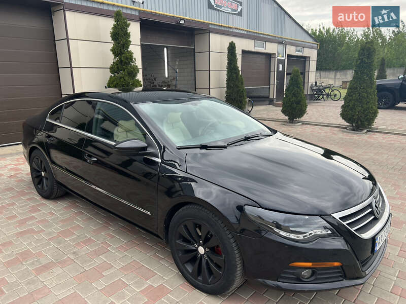 Купе Volkswagen CC / Passat CC 2010 в 