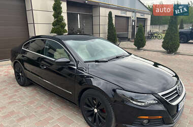 Купе Volkswagen CC / Passat CC 2010 в 