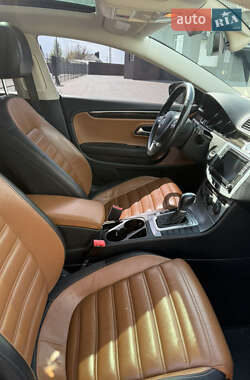 Купе Volkswagen CC / Passat CC 2016 в 