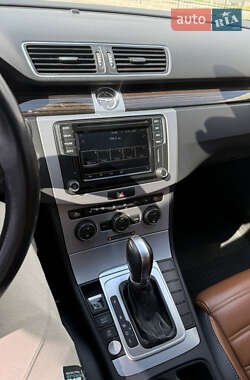 Купе Volkswagen CC / Passat CC 2016 в 