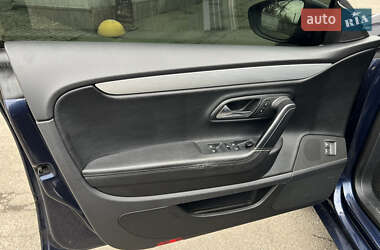 Купе Volkswagen CC / Passat CC 2013 в 
