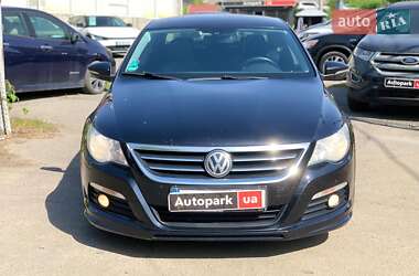 Купе Volkswagen CC / Passat CC 2011 в 