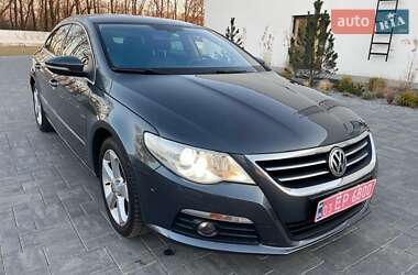 Купе Volkswagen CC / Passat CC 2010 в 