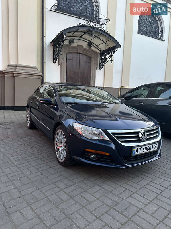 Купе Volkswagen CC / Passat CC 2011 в Ивано-Франковске